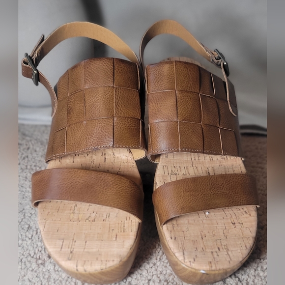 Korks Fraya Platform Sandal Size 10.5 - Picture 2 of 8